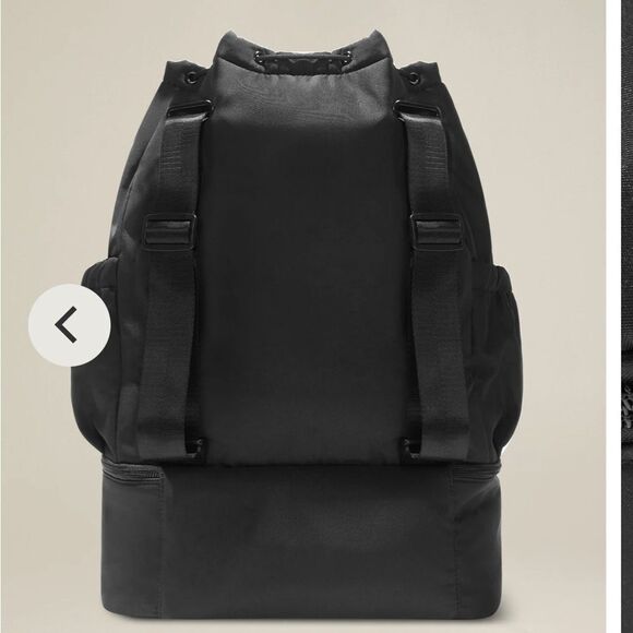 Beyond Yoga Convertible Gym Bag Black OS NWT in packaging - Picture 3 of 11